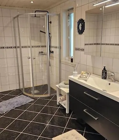 Villa Hus Pa Rosland Gard Bysheim