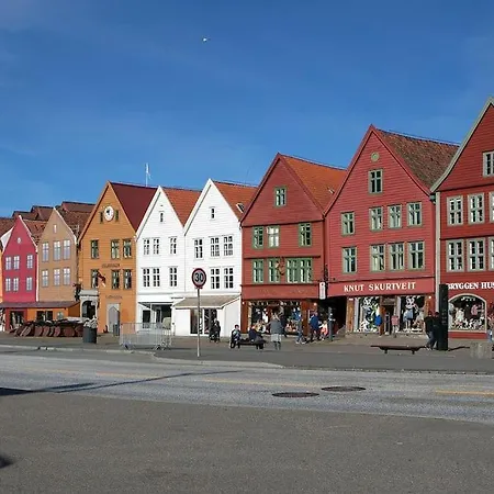 Villa Hus Pa Rosland Gard *